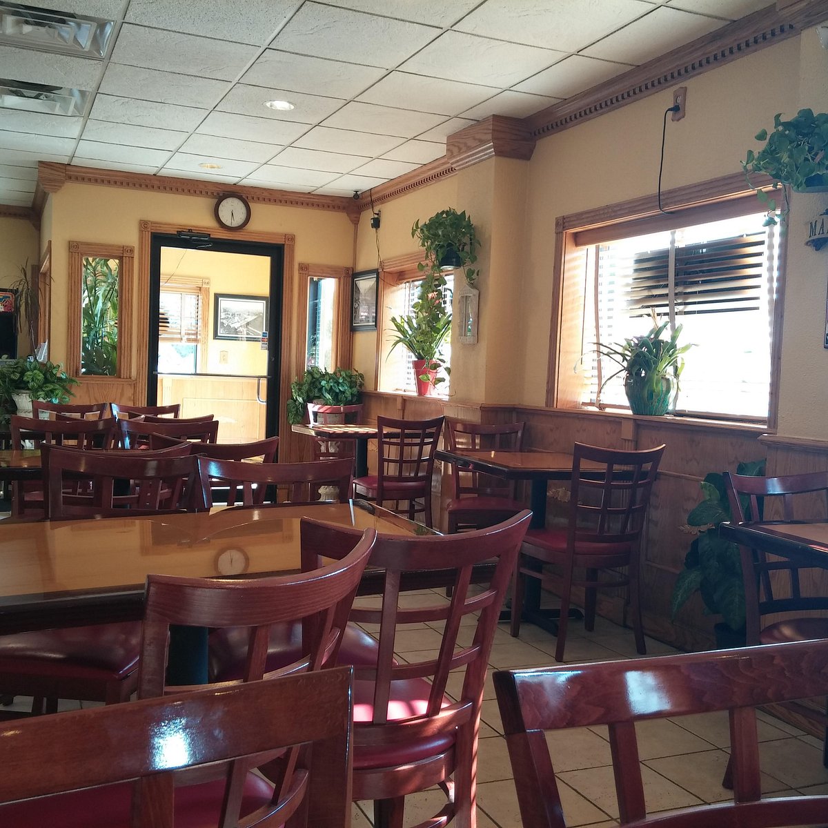 Dino's Carryout & Restaurant feature